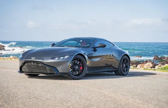 2021 Aston Martin V8 Vantage (2019+) - Image 3 of 31