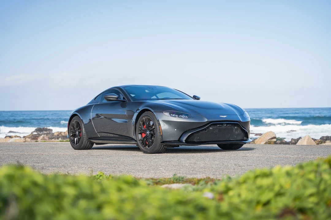 2021 Aston Martin V8 Vantage (2019+) - Image 8 of 31