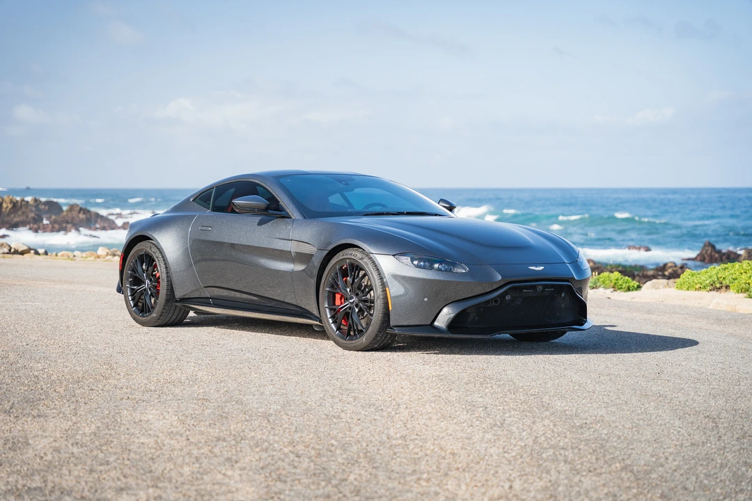 2021 Aston Martin V8 Vantage (2019+) - Image 9 of 31