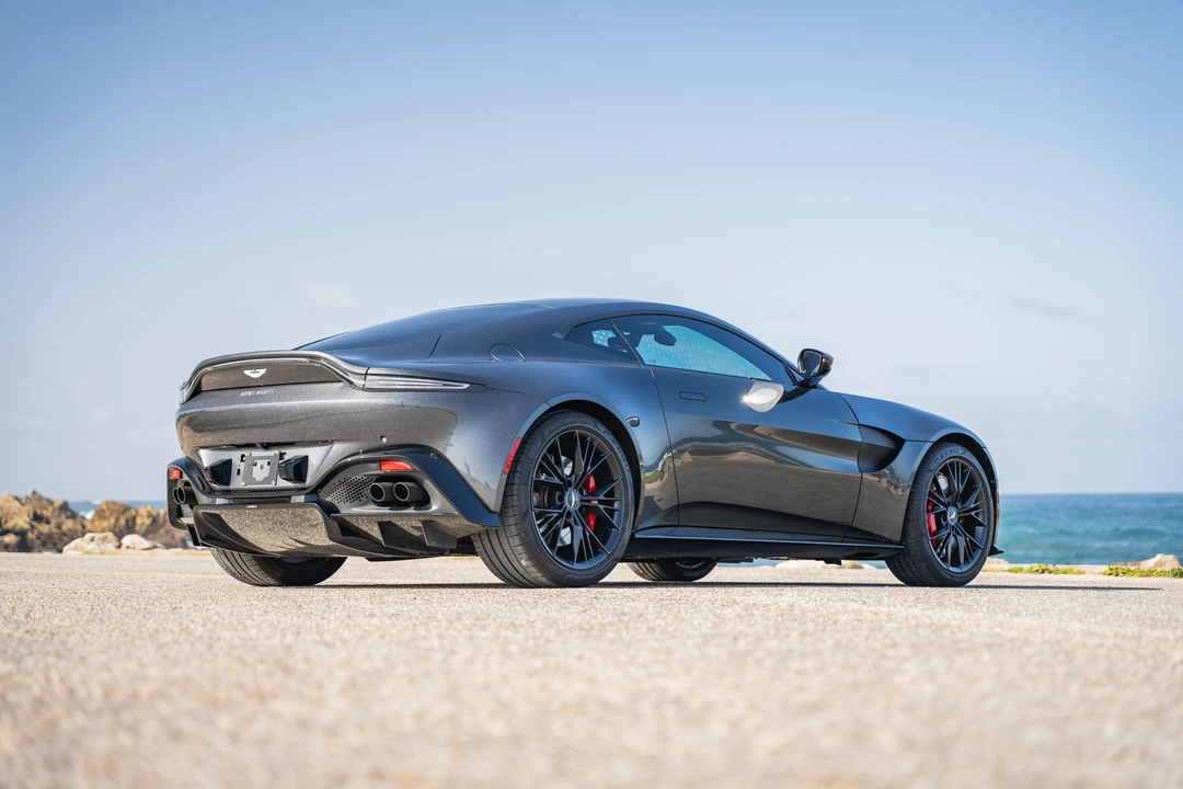 2021 Aston Martin V8 Vantage (2019+) - Image 15 of 31