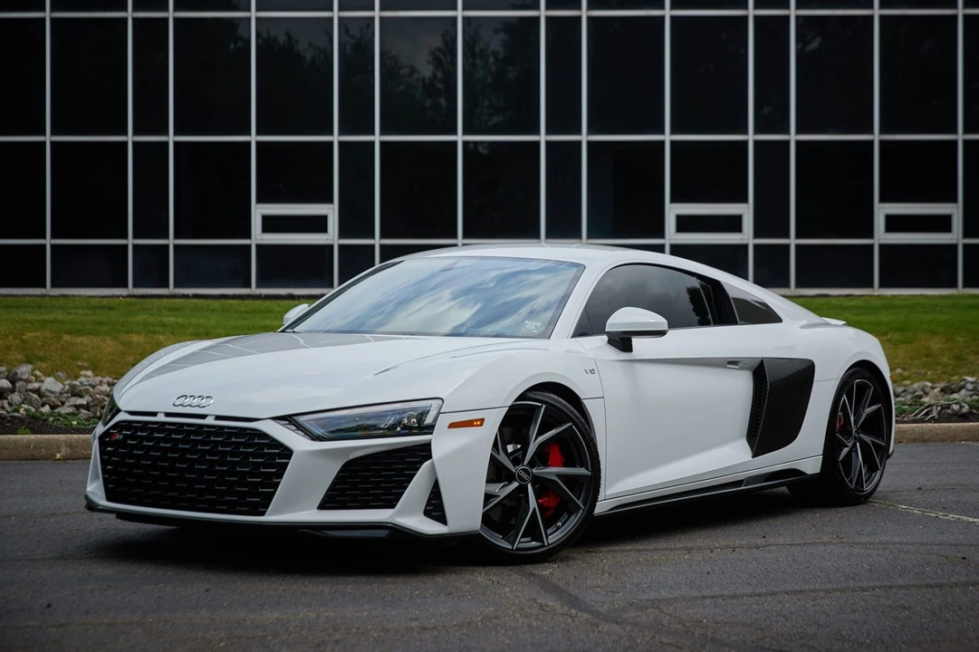 2021 Audi 4S R8 - Image 1 of 31