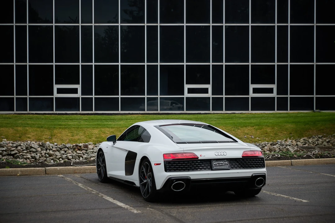 2021 Audi 4S R8 - Image 16 of 31