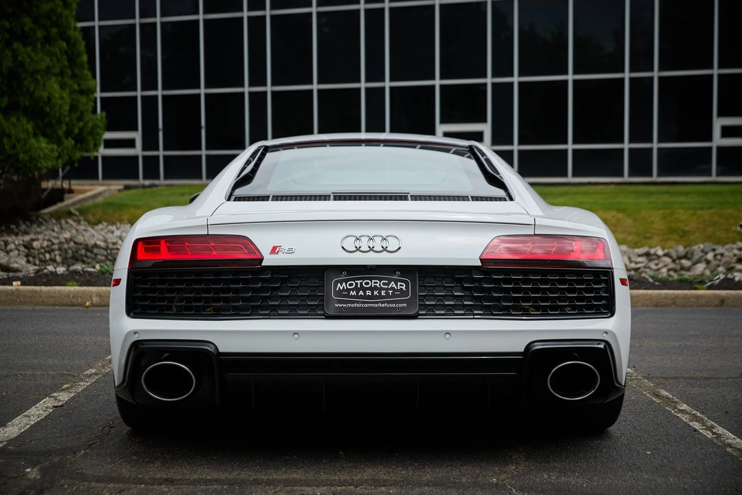 2021 Audi 4S R8 - Image 17 of 31