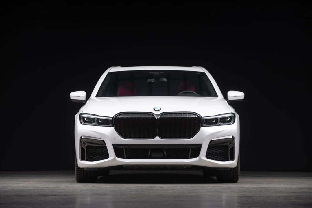 2021 BMW G11/G12 750i & M760i Sedan - Image 5 of 31