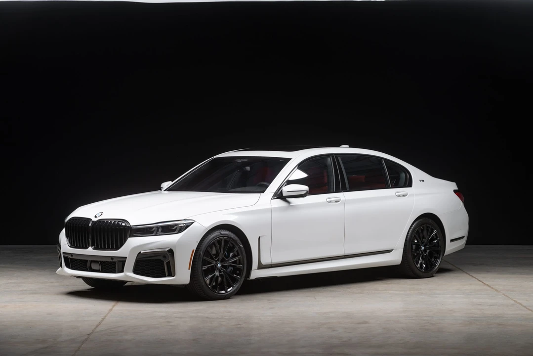 2021 BMW G11/G12 750i & M760i Sedan - Image 2 of 31