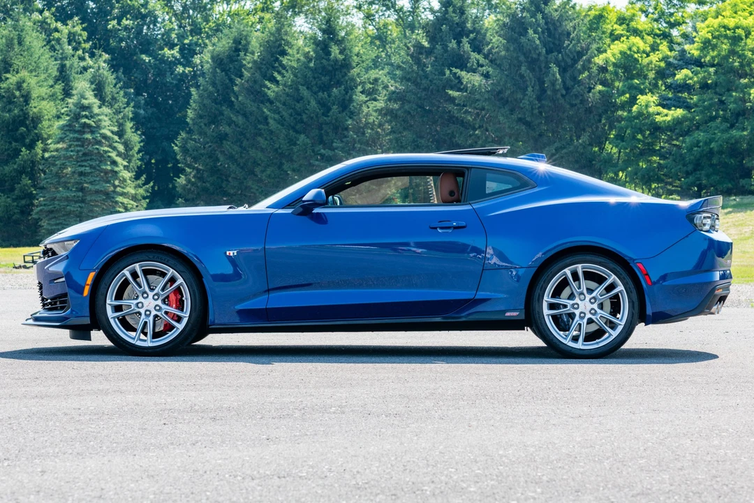 2021 Chevrolet Camaro SS 6th Gen - Image 9 of 31