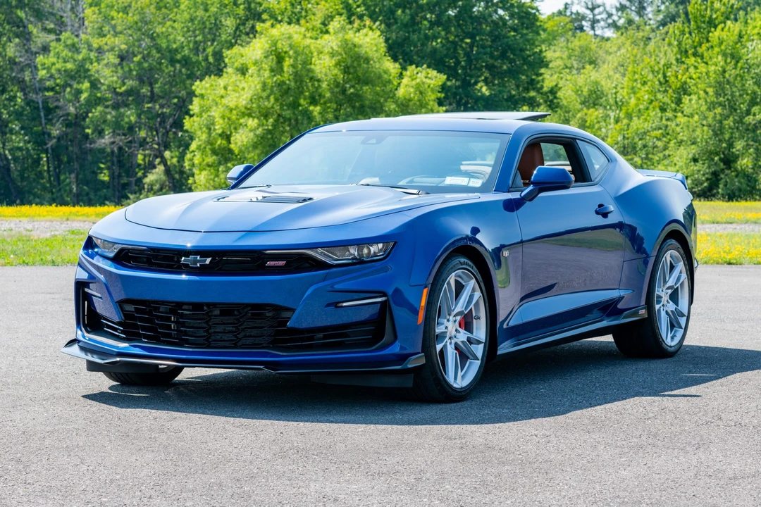 2021 Chevrolet Camaro SS 6th Gen - Image 2 of 31