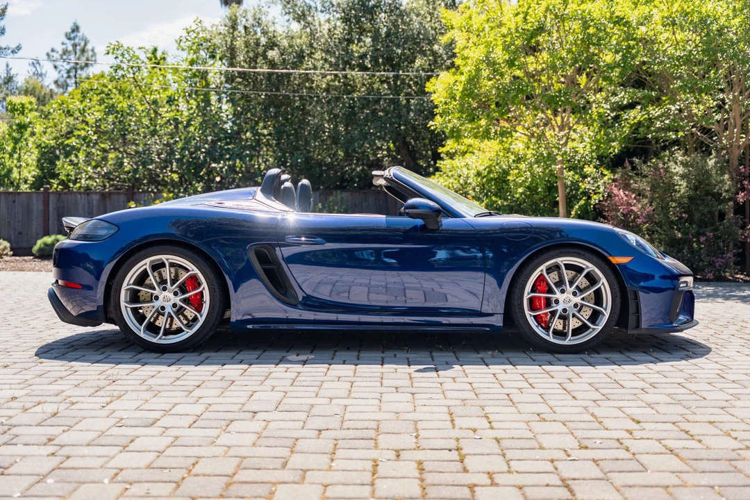 2021 Porsche 718 Boxster Spyder - Image 7 of 31