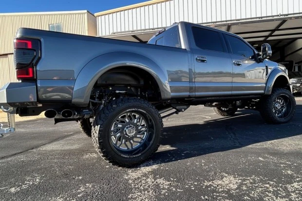 2022 Ford Super Duty 4th Gen - Image 2 of 7