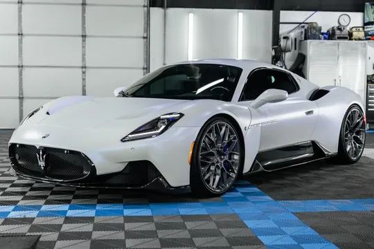 2022 Maserati MC20