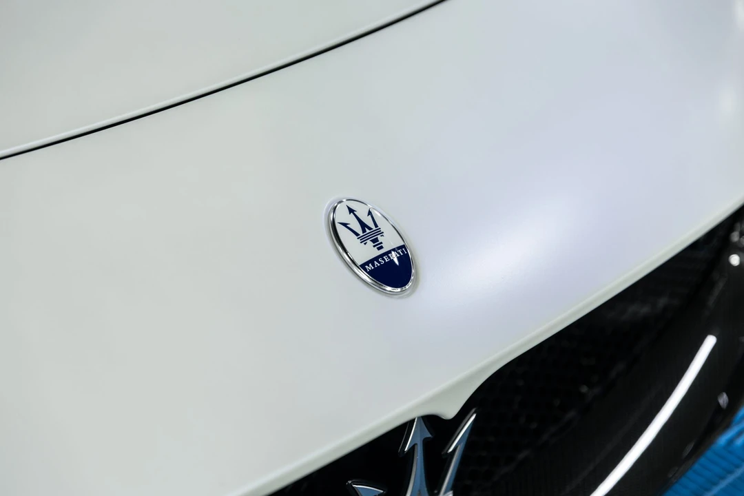 2022 Maserati MC20 - Image 19 of 31