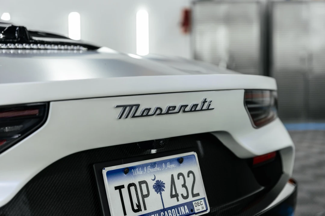 2022 Maserati MC20 - Image 24 of 31