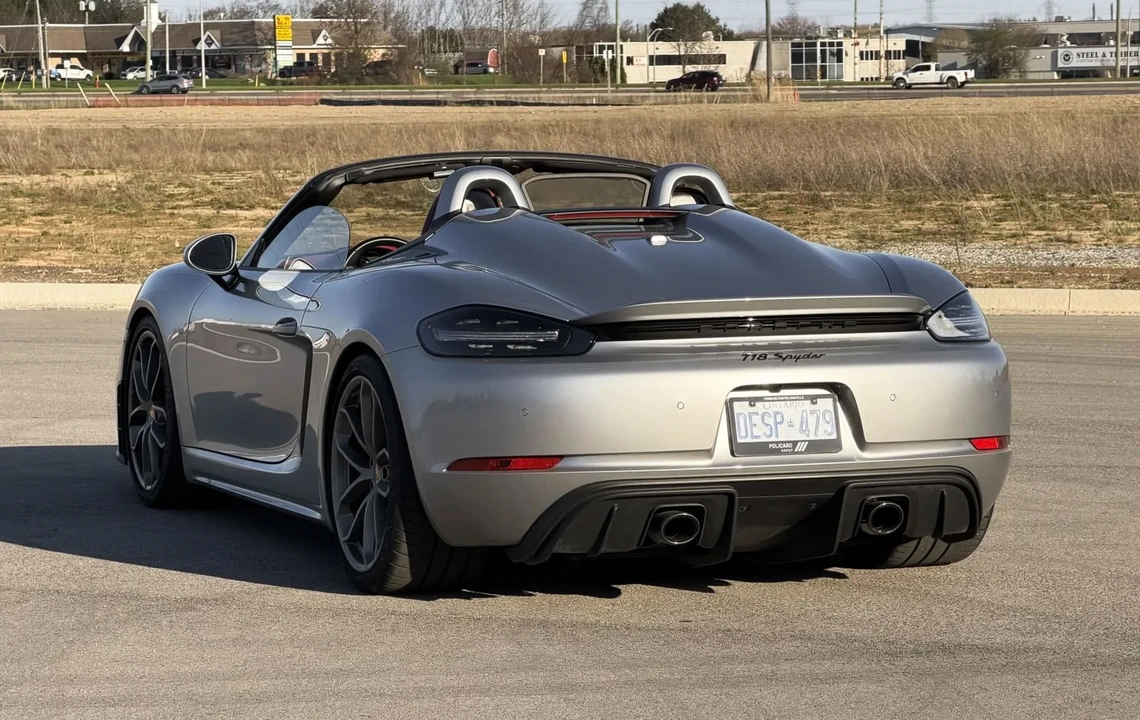 2022 Porsche 718 Boxster Spyder - Image 12 of 31