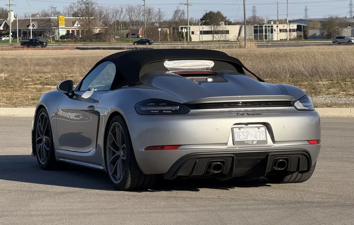 2022 Porsche 718 Boxster Spyder - Image 27 of 31