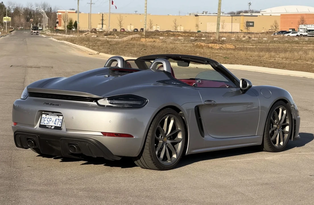 2022 Porsche 718 Boxster Spyder - Image 14 of 31