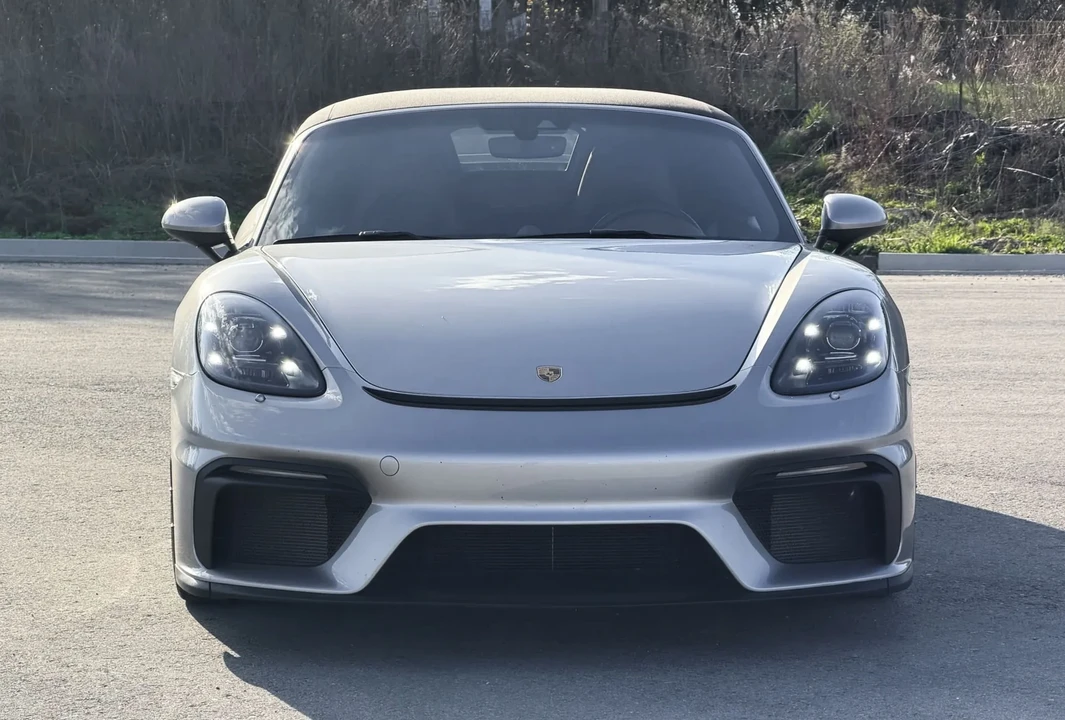 2022 Porsche 718 Boxster Spyder - Image 20 of 31