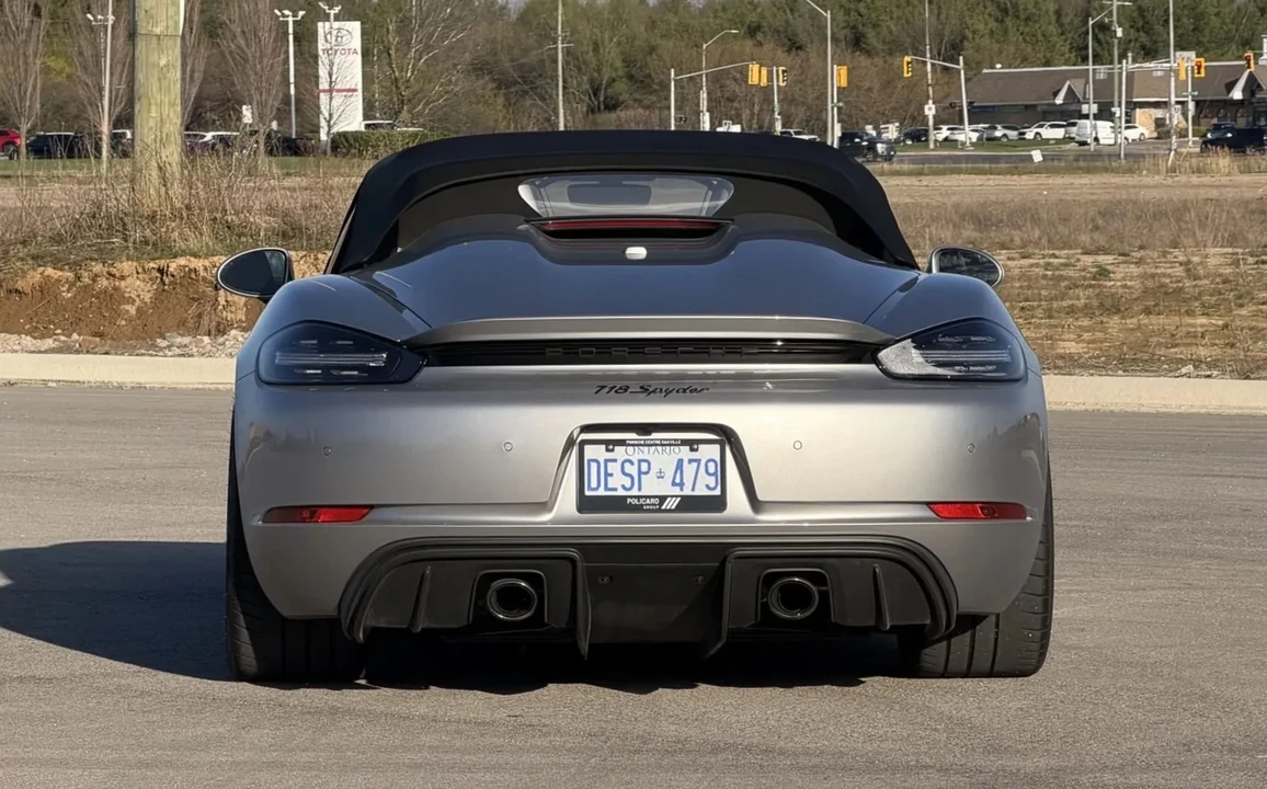 2022 Porsche 718 Boxster Spyder - Image 28 of 31