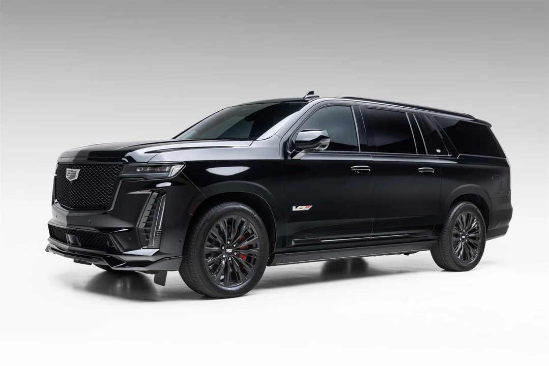 2023 Cadillac Escalade-V 5th Gen - Image 2 of 31