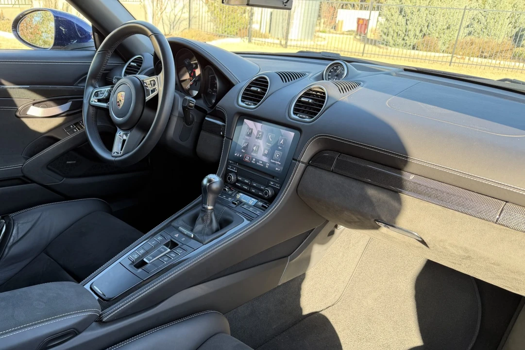 2023 Porsche 718 Boxster Spyder - Image 5 of 6