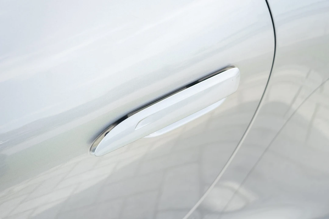 2023 Porsche 992 Targa 4 & 4S - Image 29 of 31