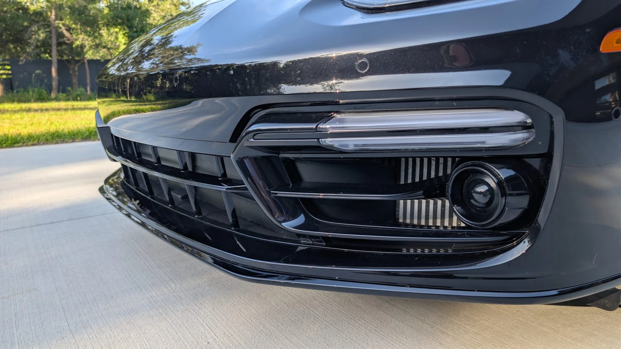 2023 Porsche 971 Panamera Sport Turismo - Image 23 of 31