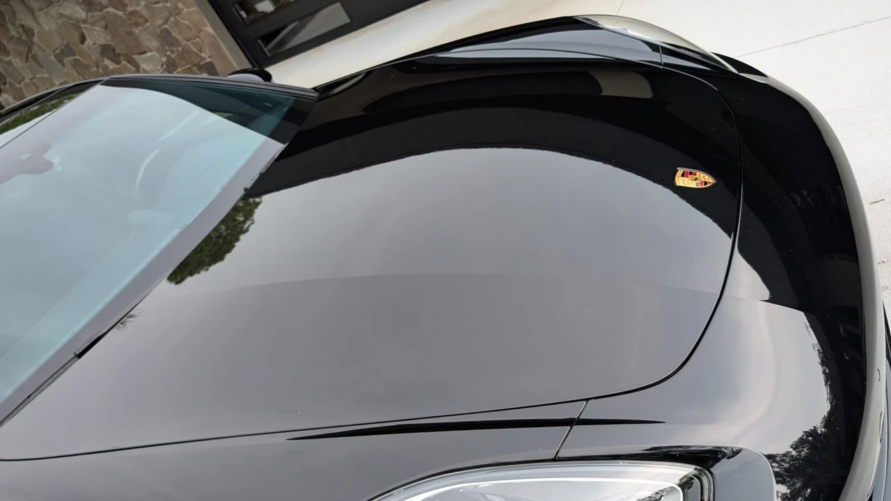 2023 Porsche 971 Panamera Sport Turismo - Image 28 of 31