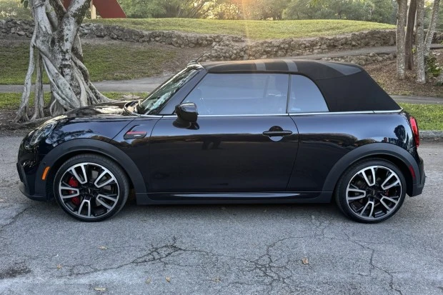 2024 Mini Mini John Cooper Works 3rd Gen - Image 3 of 8