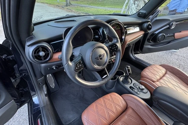 2024 Mini Mini John Cooper Works 3rd Gen - Image 5 of 8