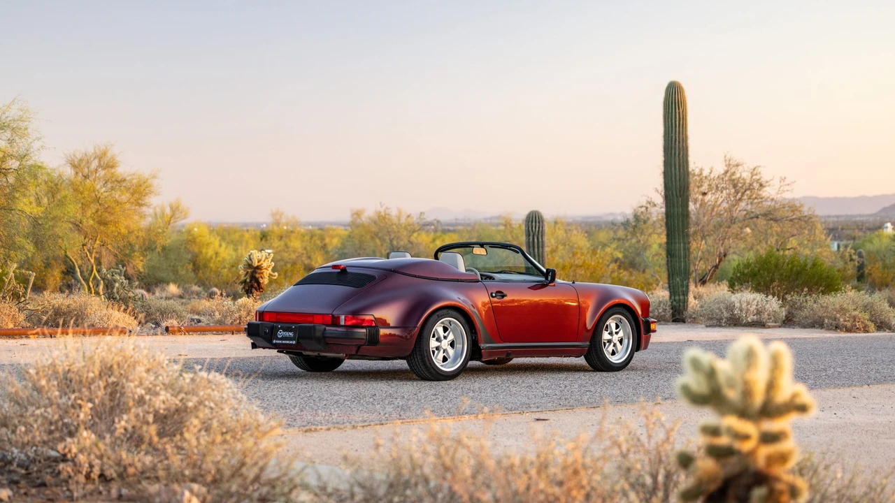 1989 Porsche 911 Carrera 3.2 - Image 29 of 31