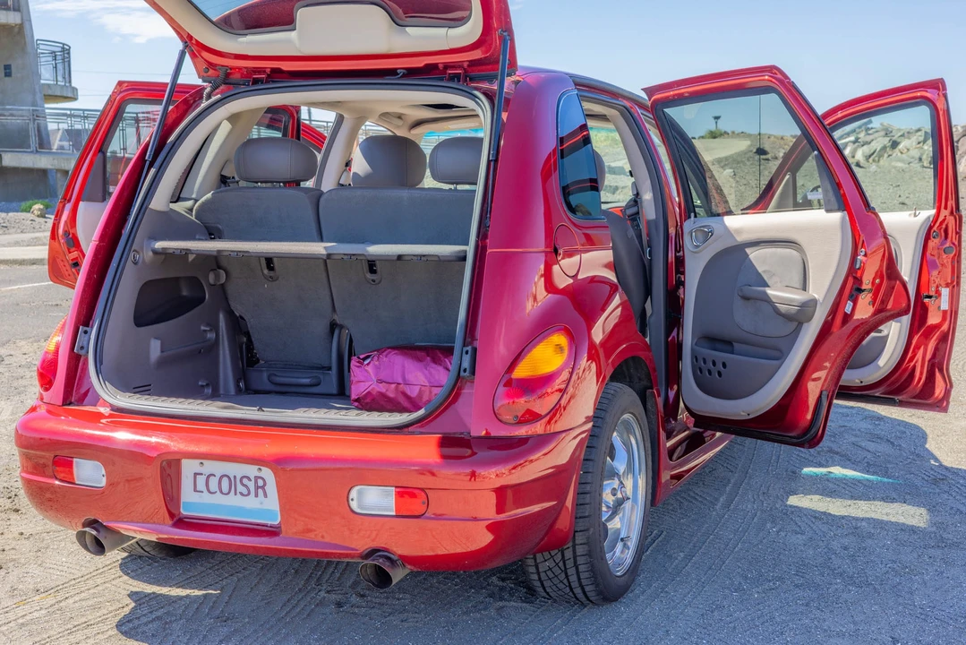 2001 Chrysler PT Cruiser - Image 9 of 31