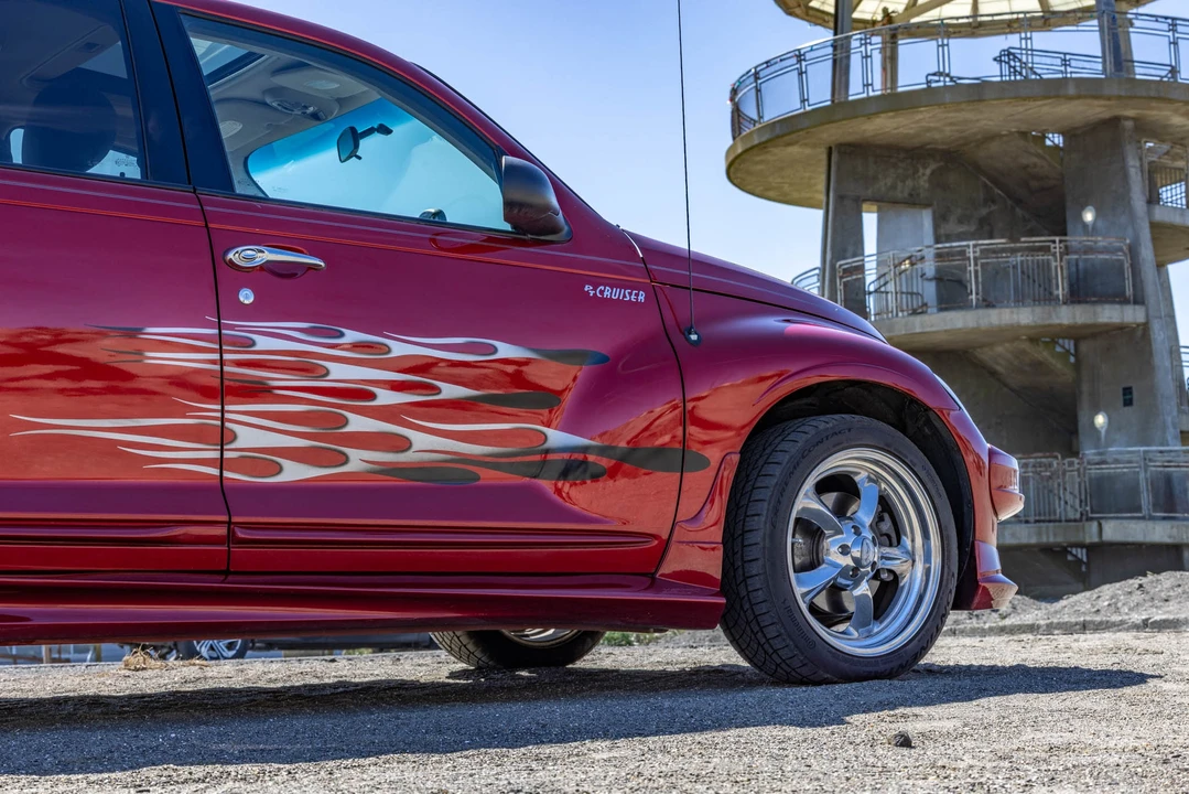 2001 Chrysler PT Cruiser - Image 15 of 31