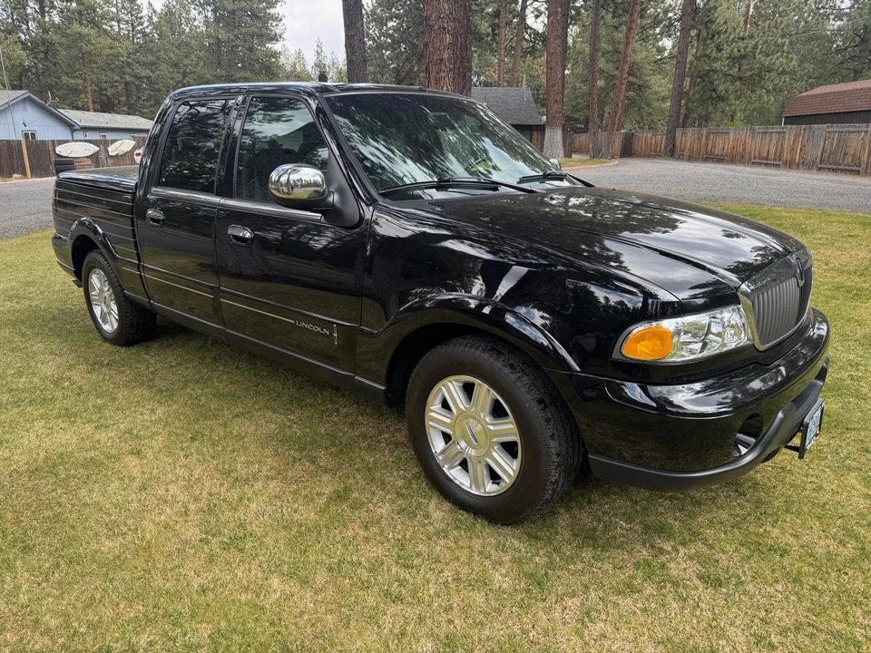 2002 Lincoln Blackwood - Image 5 of 31