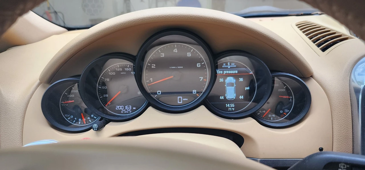2013 Porsche 958 Cayenne - Image 9 of 12