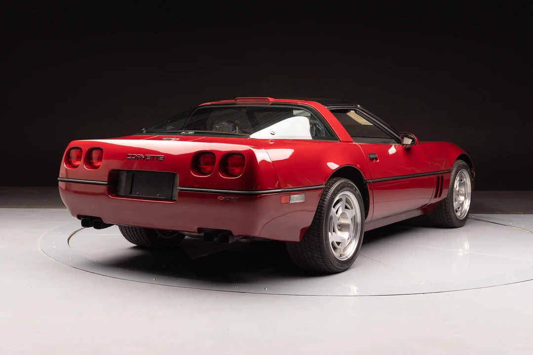 1990 Chevrolet Corvette C4 ZR1 - Image 9 of 31
