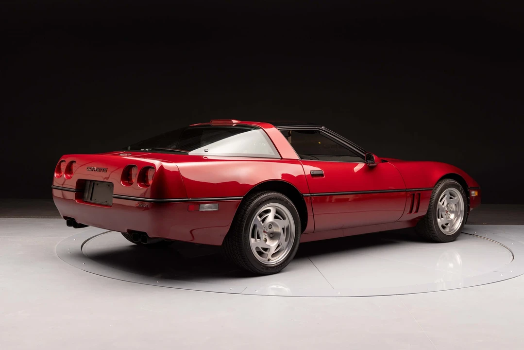 1990 Chevrolet Corvette C4 ZR1 - Image 8 of 31