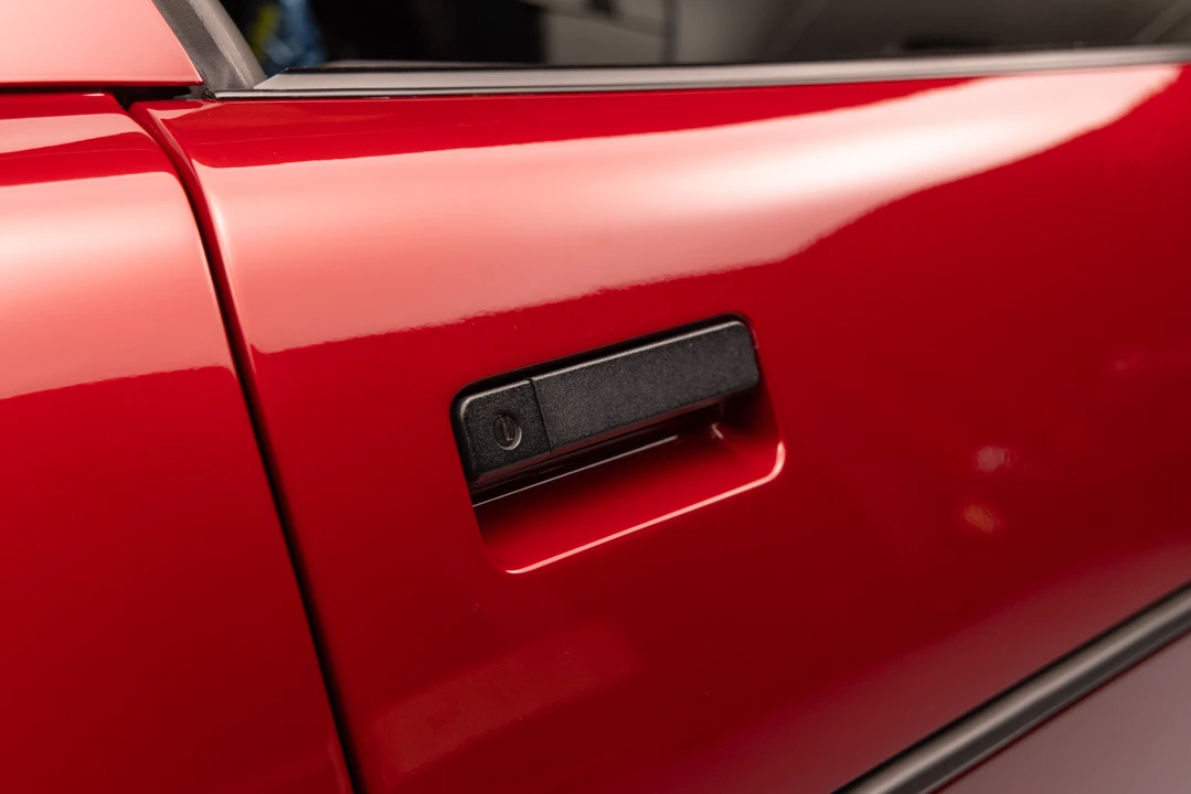 1990 Chevrolet Corvette C4 ZR1 - Image 24 of 31