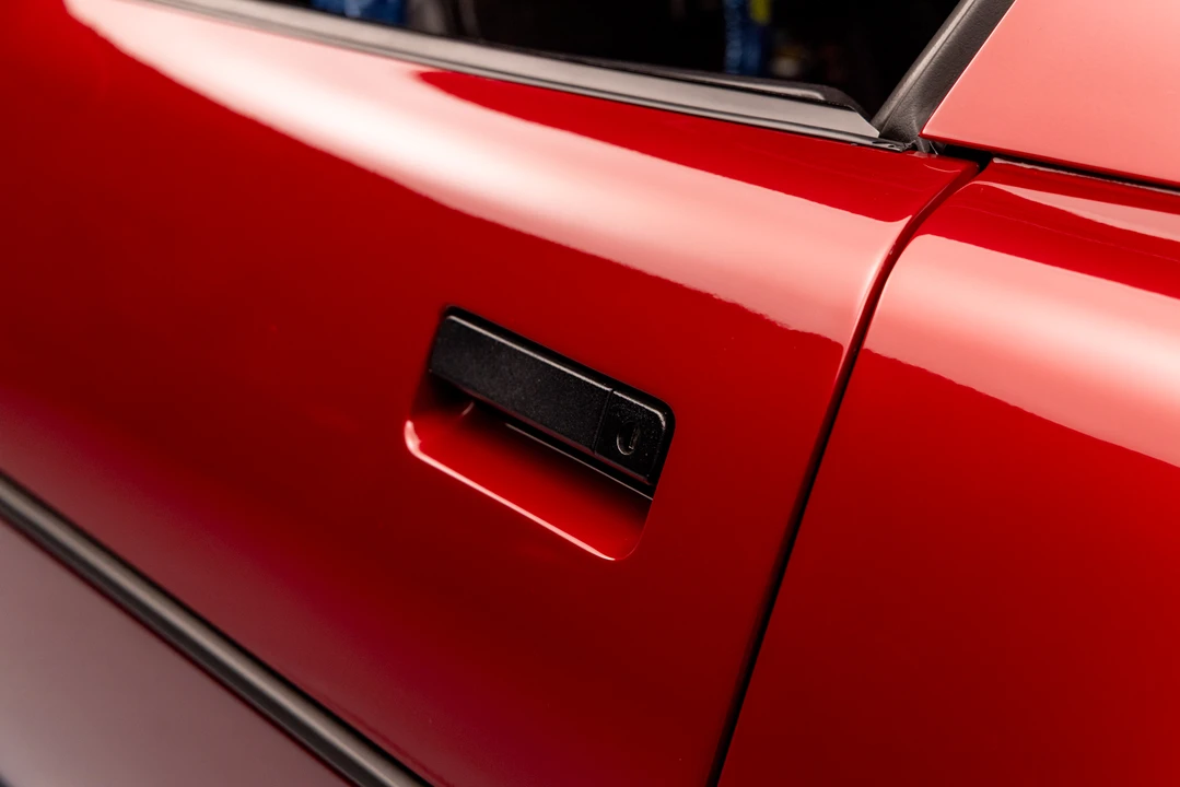 1990 Chevrolet Corvette C4 ZR1 - Image 17 of 31