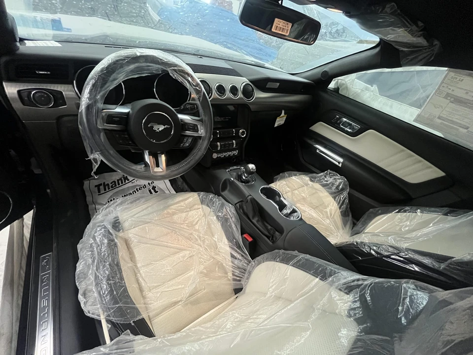 2015 Ford S550 Mustang - Image 16 of 28