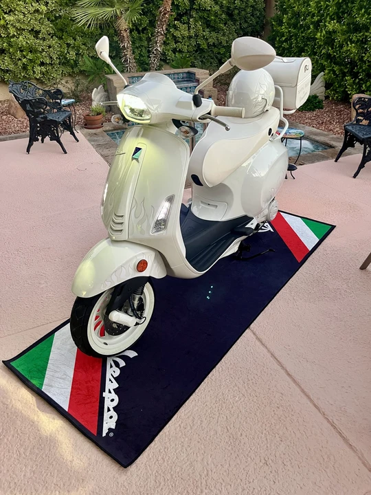 2022 Vespa Sei & PX & ET & LX & GT - Image 12 of 31