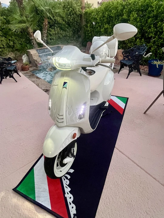 2022 Vespa Sei & PX & ET & LX & GT - Image 13 of 31
