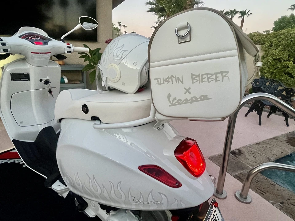 2022 Vespa Sei & PX & ET & LX & GT - Image 20 of 31