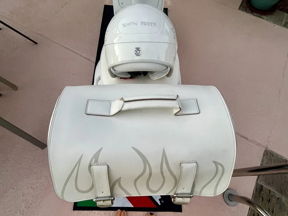 2022 Vespa Sei & PX & ET & LX & GT - Image 26 of 31