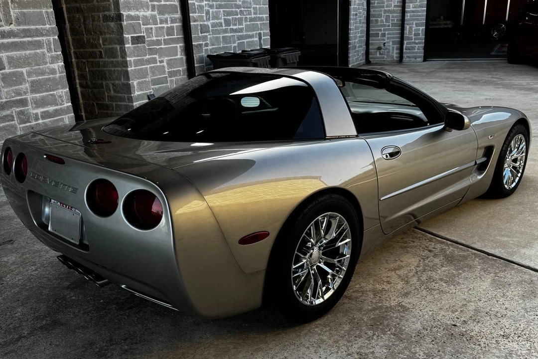 1999 Chevrolet Corvette C5 - Image 11 of 31