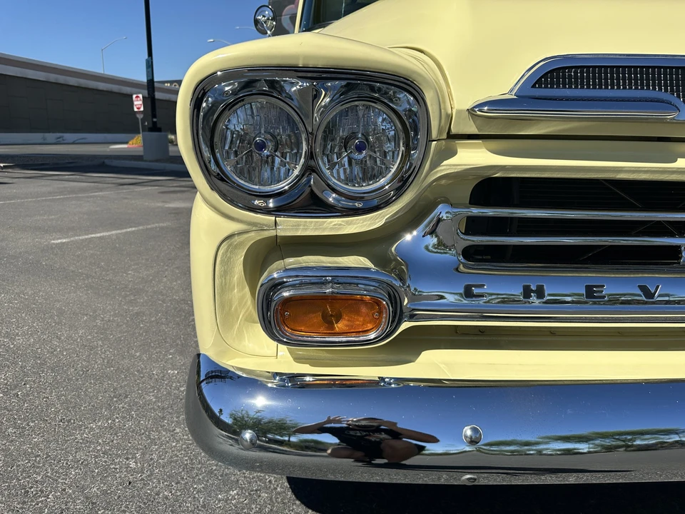 1959 Chevrolet Task Force - Image 11 of 31