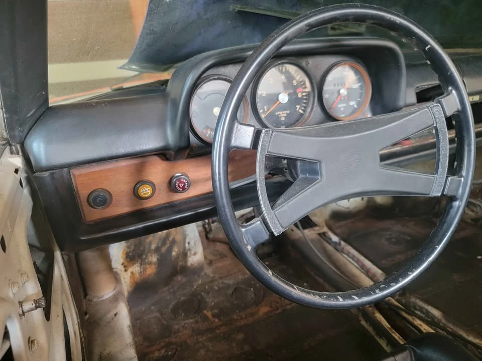 Porsche 914 - Image 4 of 10