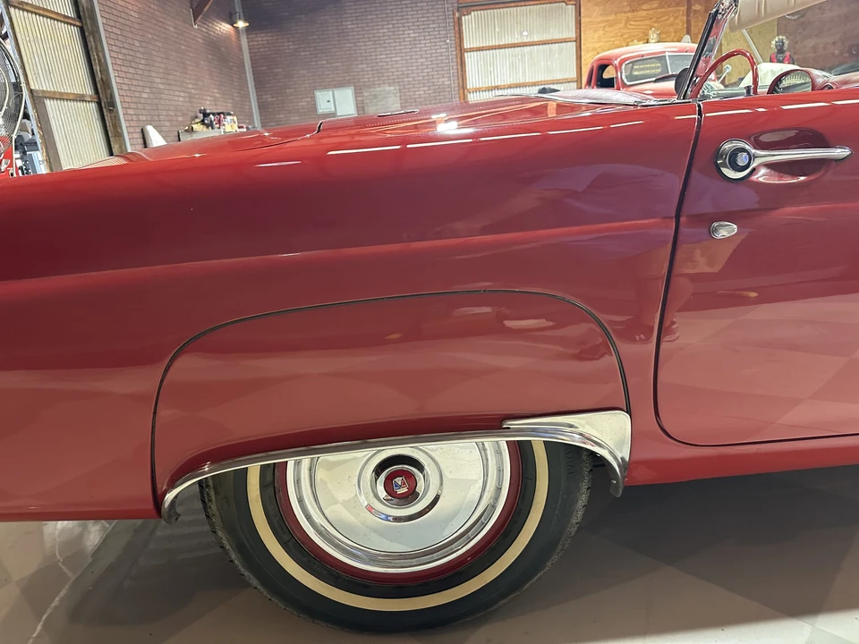1955 Ford Thunderbird 1st Gen - Image 24 of 31