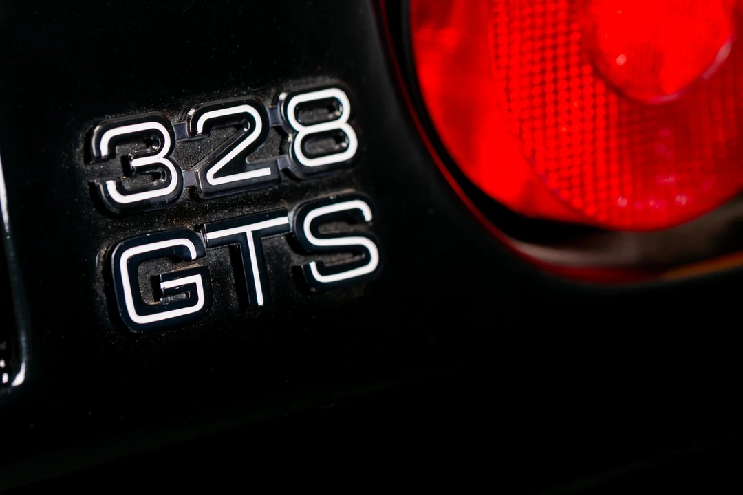 1989 Ferrari 328 GTS - Image 23 of 31