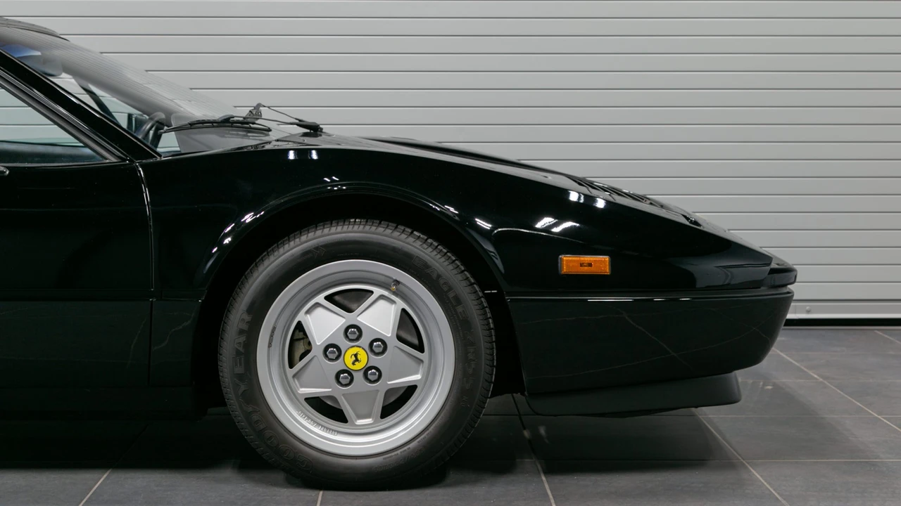 1989 Ferrari 328 GTS - Image 18 of 31