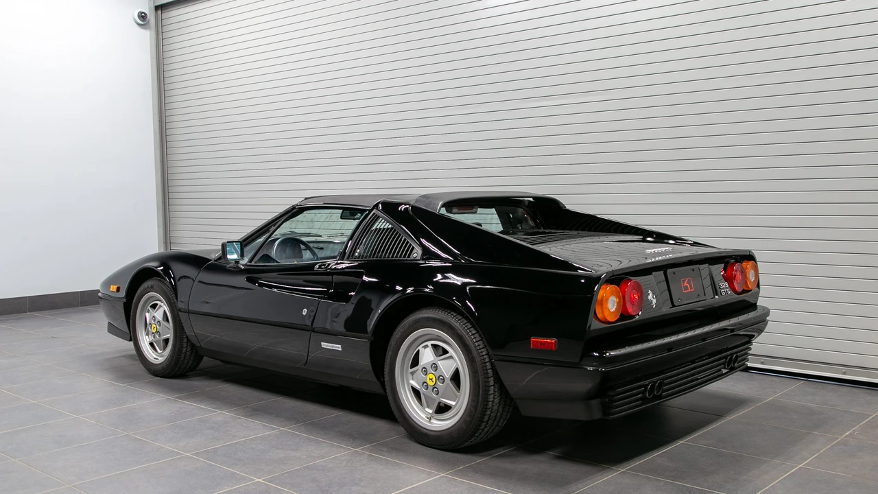 1989 Ferrari 328 GTS - Image 12 of 31