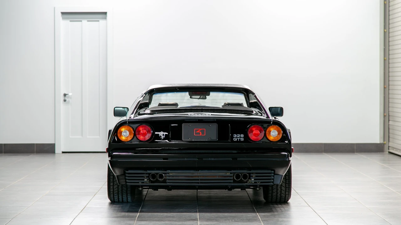 1989 Ferrari 328 GTS - Image 14 of 31